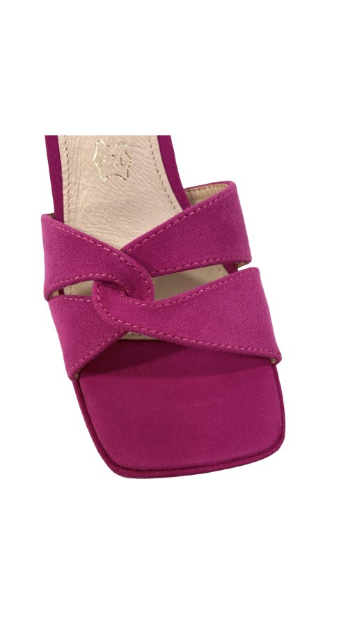 SANDALIA PLATAFORMA CRUZADA FUXIA