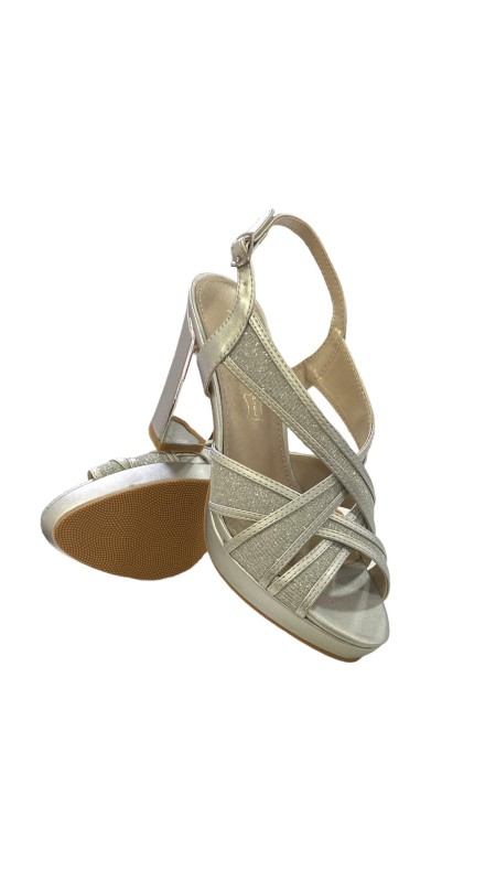 SANDALIA BRILLO CON SERRAJE PLATA 2