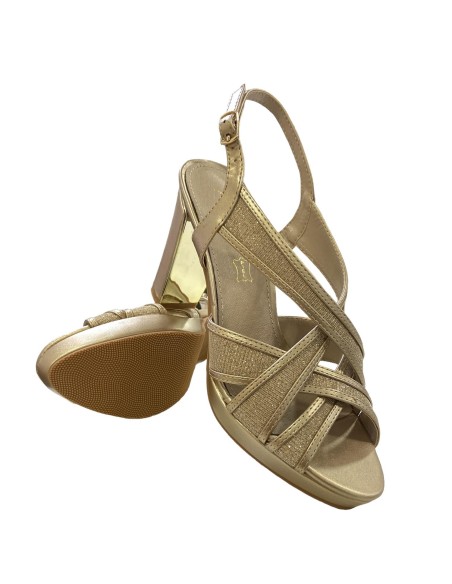 SANDALIA BRILLO CON SERRAJE ORO