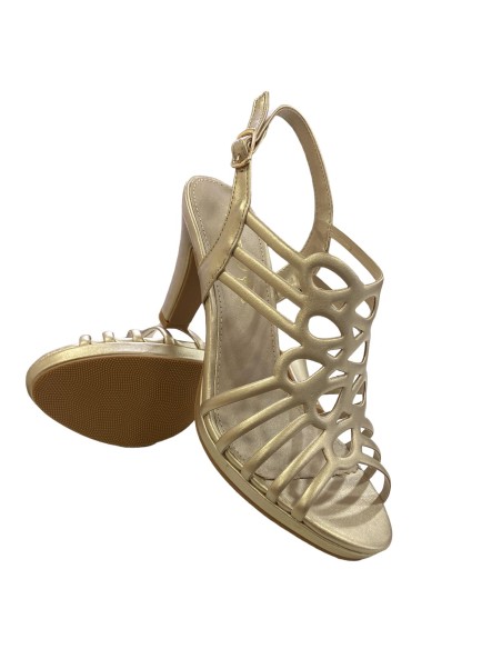 SANDALIA TIRAS TRENZADAS NAPA ORO