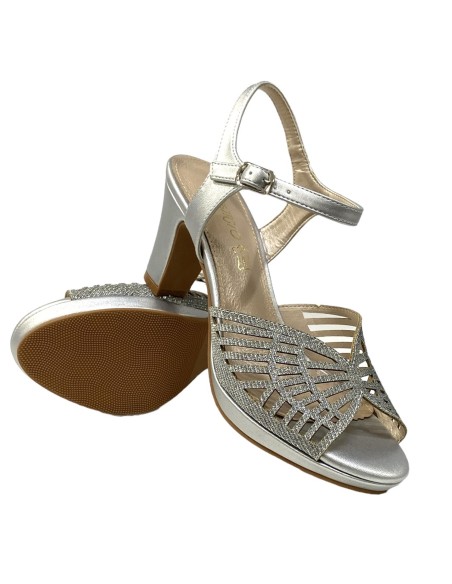 SANDALIA TIRAS ARAÑA PLATA