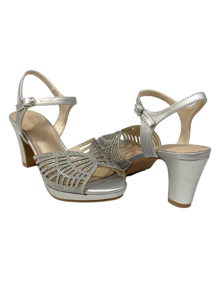 SANDALIA TIRAS ARAÑA PLATA