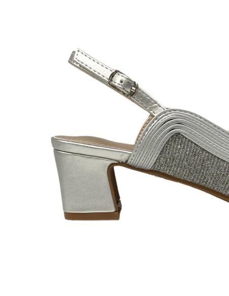 SANDALIA TIRAS BRILLO PLATA