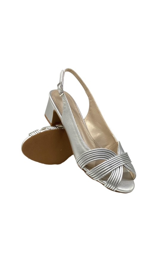 SANDALIA TACON BAJO PLATA