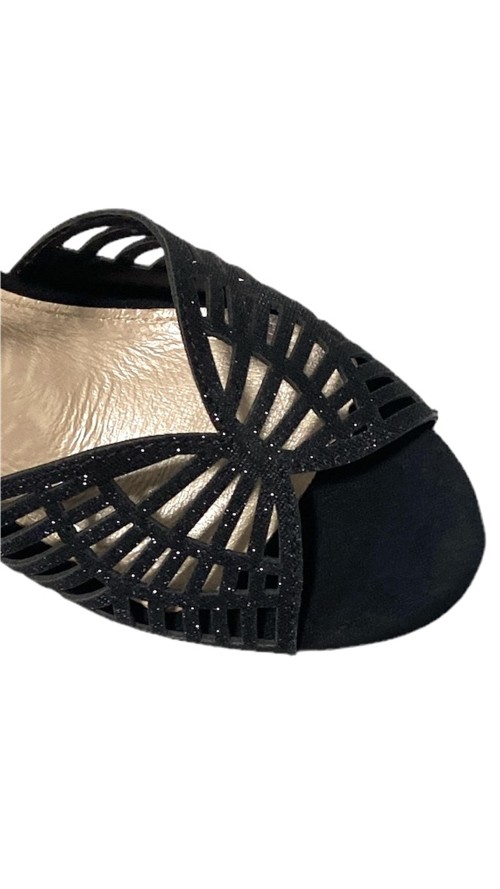 SANDALIA TIRAS ARAÑA NEGRO