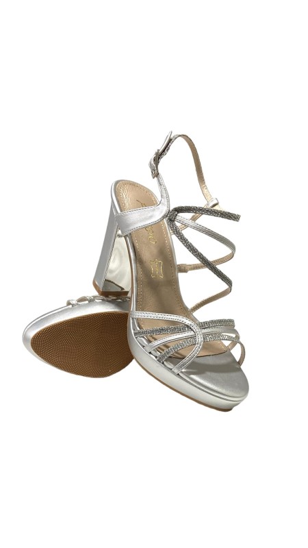 SANDALIA TIRAS MEZCLADAS PLATA 2