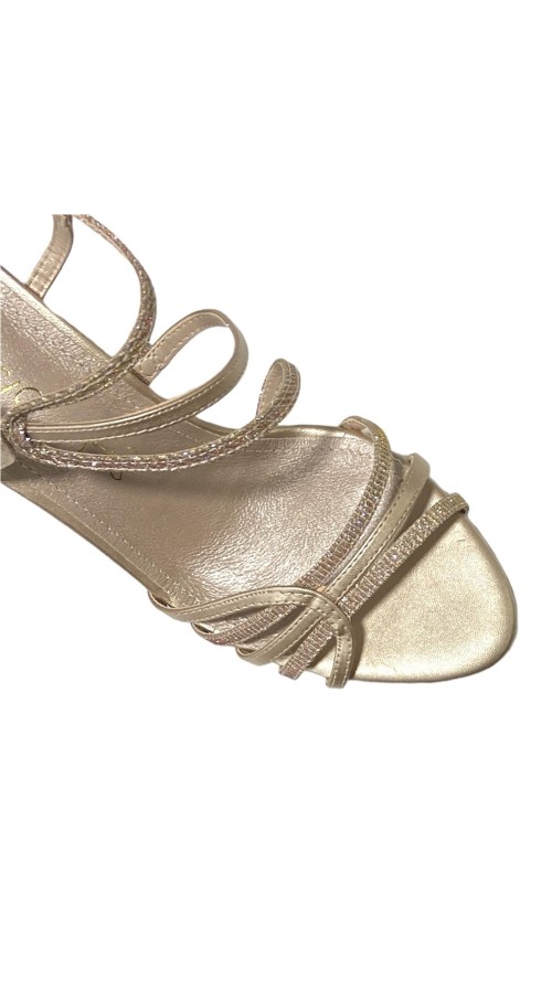 SANDALIA TIRAS MEZCLADAS ORO SANDALIA TIRAS MEZCLADAS ORO