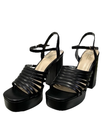 SANDALIA MULTITIRAS METALIZADA NEGRO