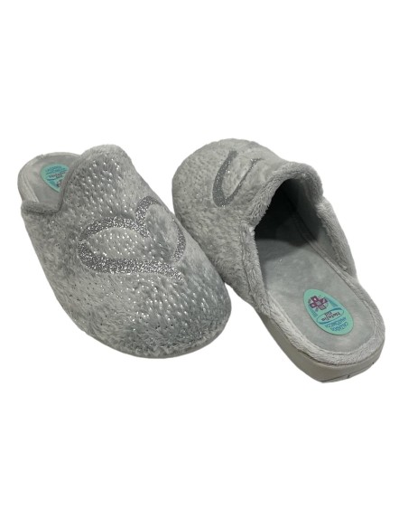 ZAPATILLA CORAZON A MANO GRIS