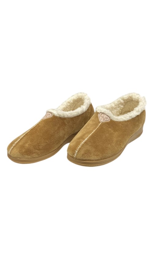ZAPATILLA INTERIOR BORREGUITO CAMEL