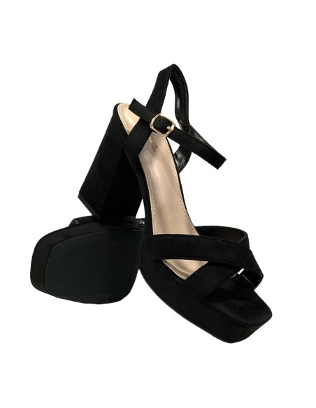 SANDALIA TIRAS CRUZADA NEGRO