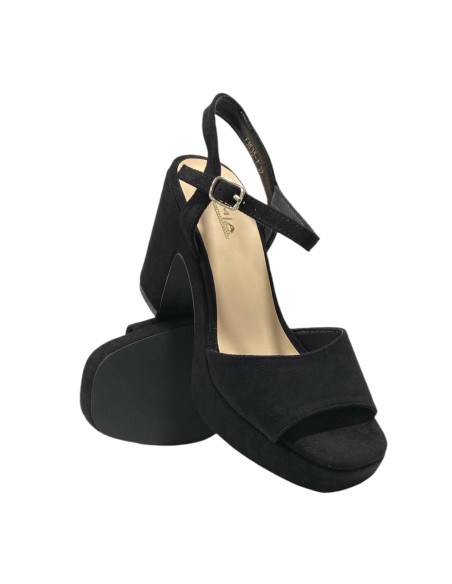 SANDALIA TIRA TACON ANCHO NEGRO