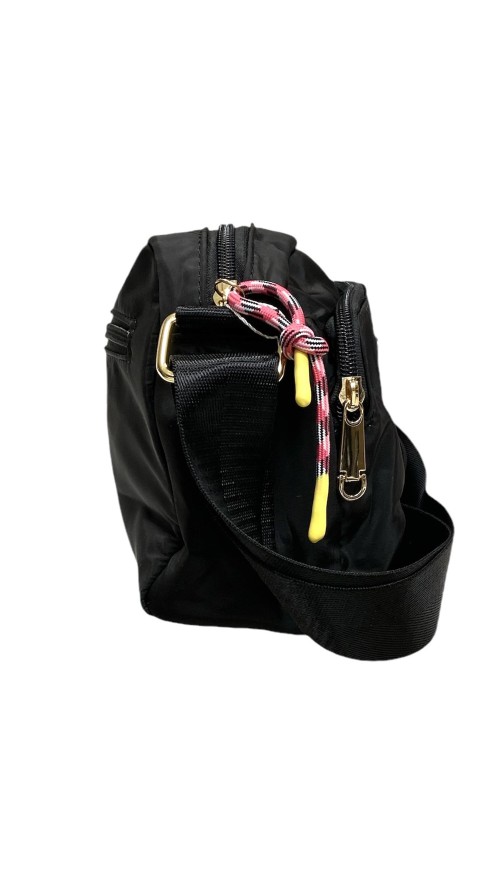 BOLSO PEQUEÑO DE NYLON NEGRO BOLSO PEQUEÑO DE NYLON NEGRO
