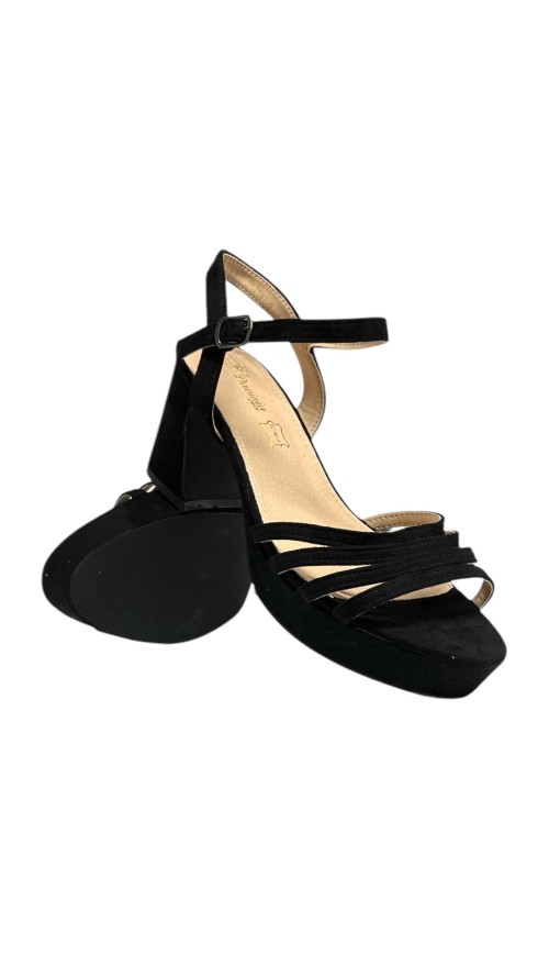 SANDALIA DE TACON NEGRO