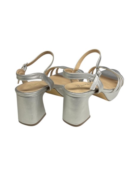 SANDALIA DE TACON PLATA