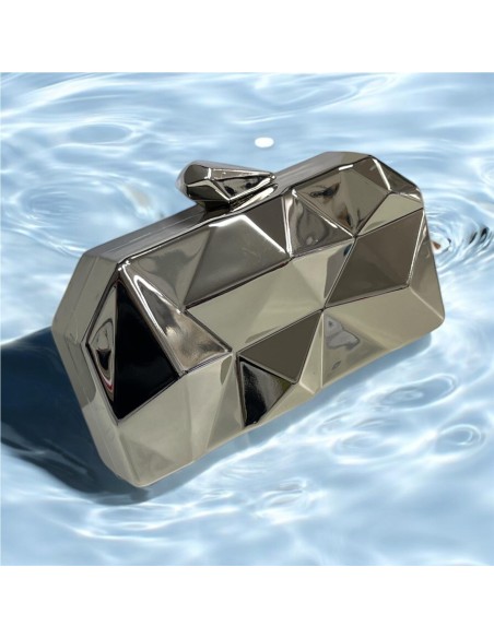 CARTERA METAL RELIEVE PLATA