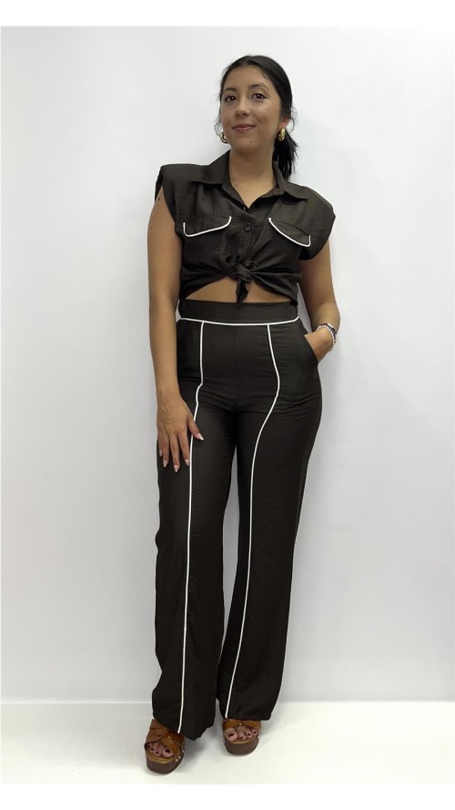 CONJUNTO FLAVIA MARRON
