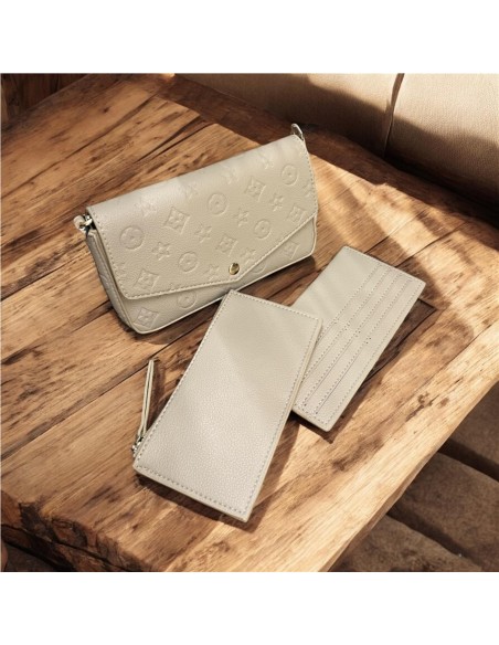BOLSO CON CARTERA Y BILLETERA BEIG