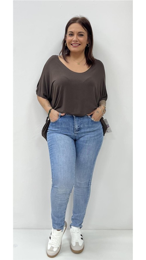 Camiseta BASIC MARRON