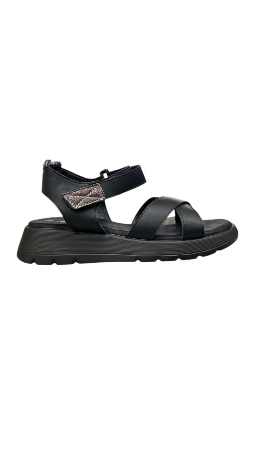 SANDALIA CRUZADA VELCRO NEGRO