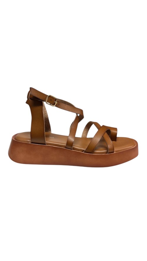 SANDALIA PLANA HEBILLA LATERAL CUERO