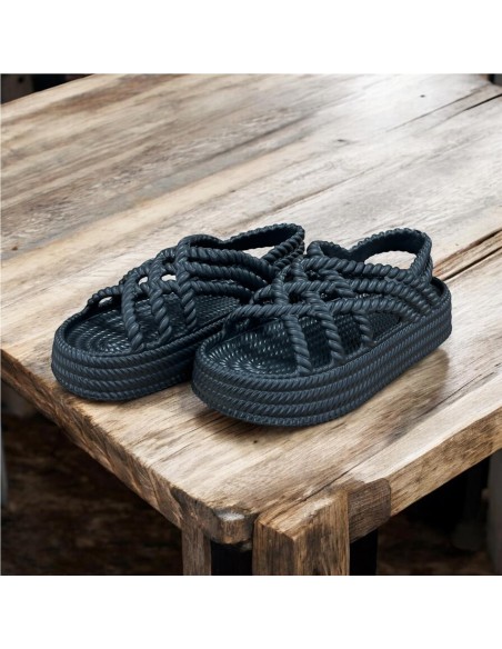 PLAYERA TIRAS PISO ANCHO NEGRO