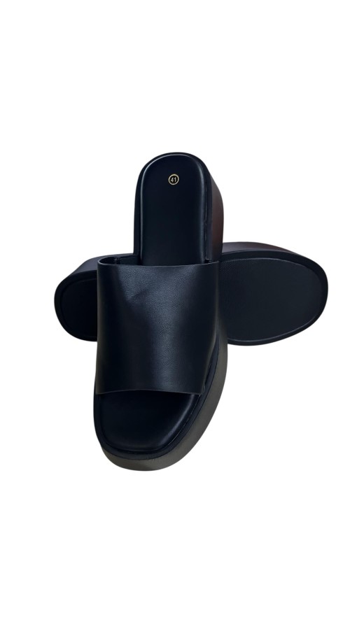 SANDALIA PALA ELASTICO LATERAL NEGRO SANDALIA PALA ELASTICO LATERAL NEGRO