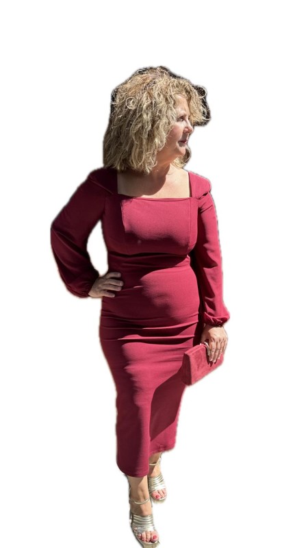 VESTIDO LORETO BURDEOS