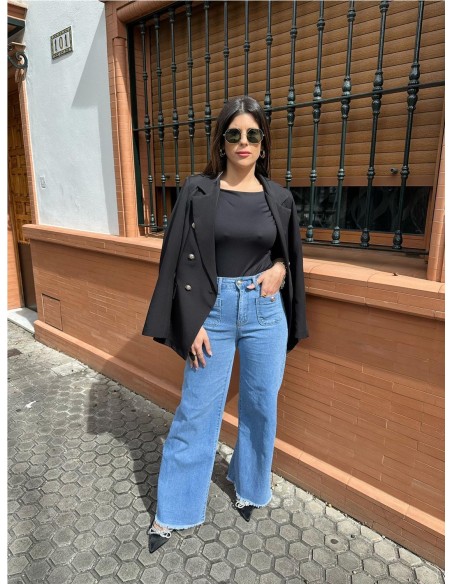 VAQUERO JULIA VAQUERO