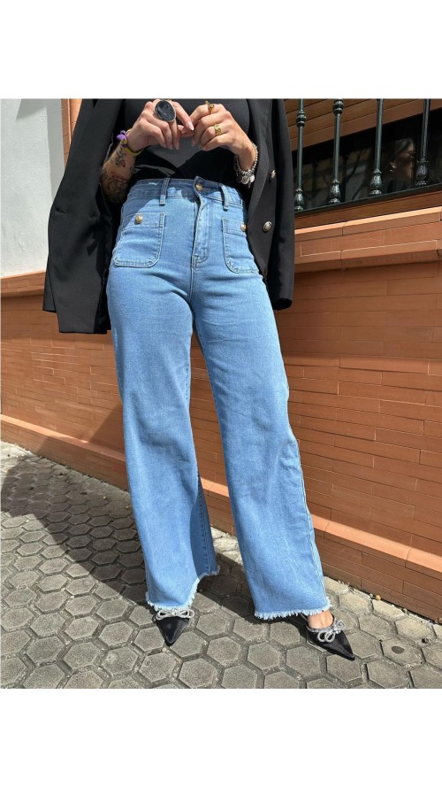 VAQUERO JULIA VAQUERO VAQUERO JULIA VAQUERO