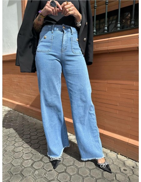 VAQUERO JULIA VAQUERO