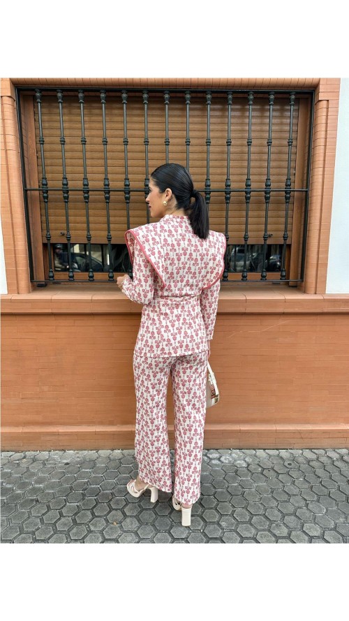 CONJUNTO GRACI BEIG CONJUNTO GRACI BEIG