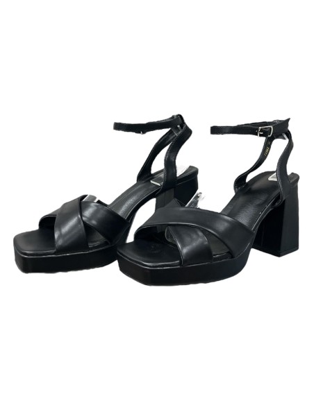 SANDALIA TACON CRUZADA NEGRO