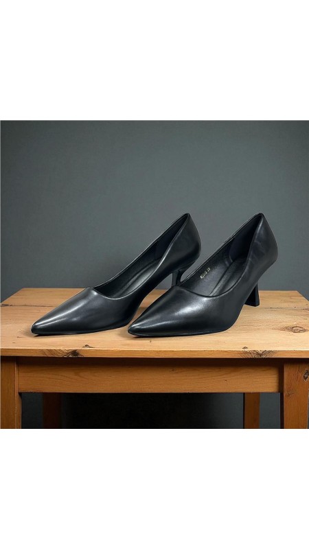 ESTILETO TACON MEDIO NEGRO 2