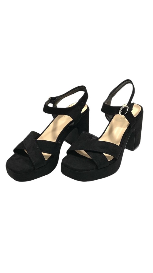 SANDALIA TACON ANCHO NEGRO SANDALIA TACON ANCHO NEGRO