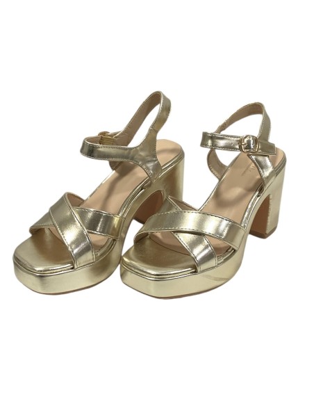 SANDALIA TACON ANCHO ORO