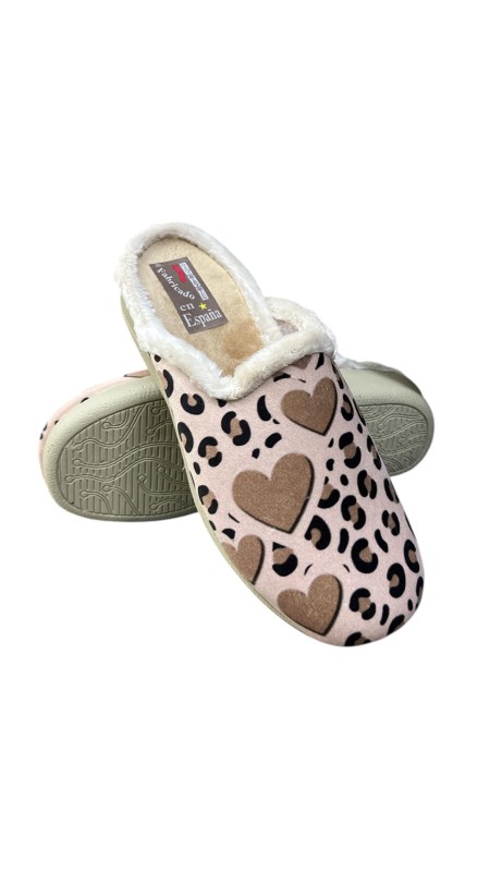 ZAPATILLA PRINT CON CORAZONES BEIG
