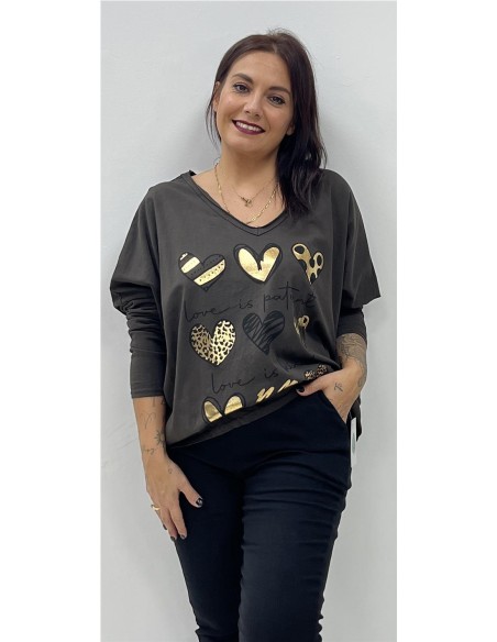 CAMISETA 9 CORAZONES MARRON