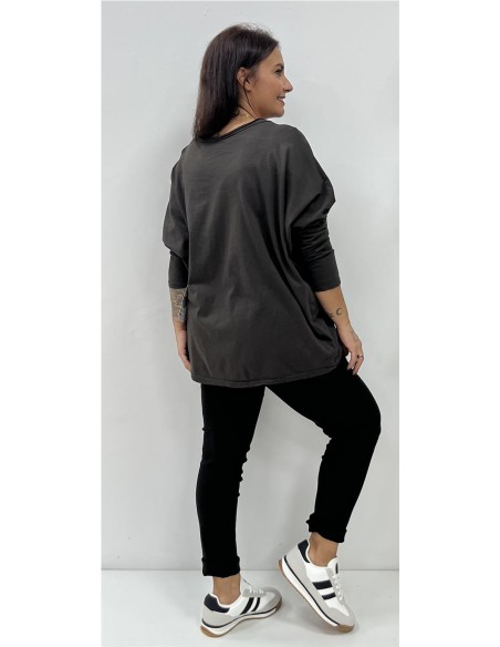 CAMISETA 9 CORAZONES MARRON