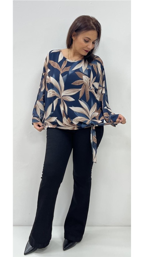 BLUSA FLORES MARINO