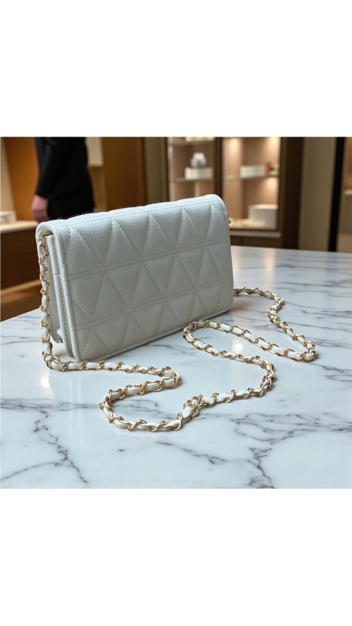CARTERA NAPA ACOLCHADA BLANCO