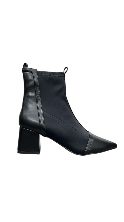 BOTIN ELASTICO CORTES NEGRO