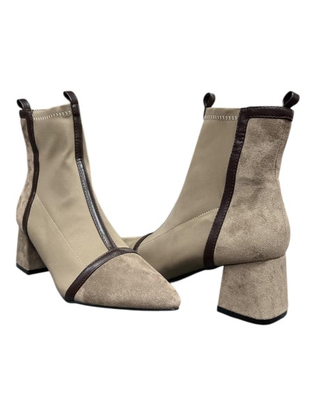 BOTIN ELASTICO CORTES TAUPE