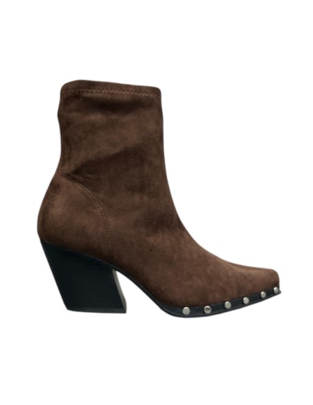 BOTIN TACHAS EN LA SUELA MARRON