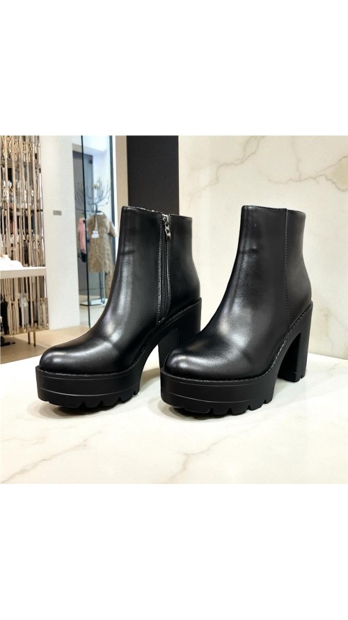 BOTIN NAPA PISO LIGERO NEGRO