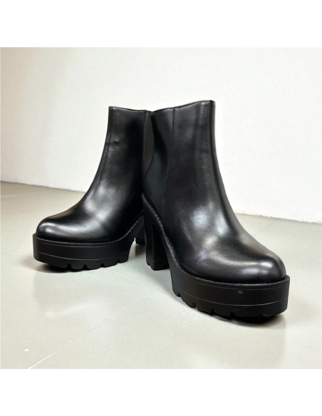 BOTIN NAPA PISO LIGERO NEGRO