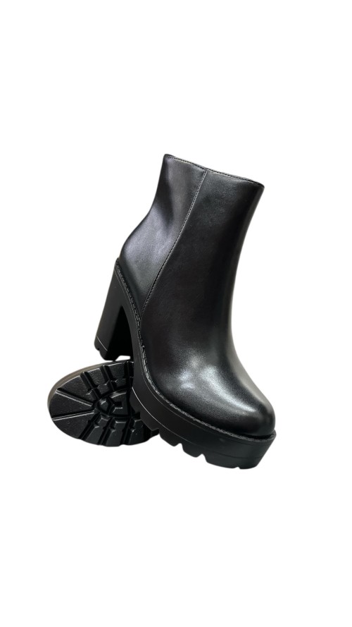 BOTIN NAPA PISO LIGERO NEGRO