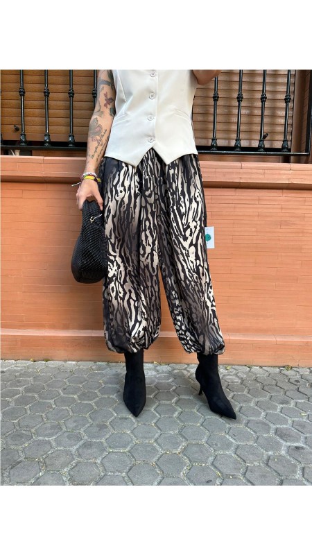 PANTALON CARACAS NEGRO 2