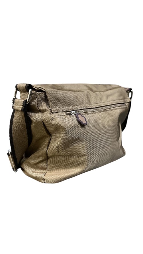 BOLSO NYLON SOLAPA NUBE CAMEL