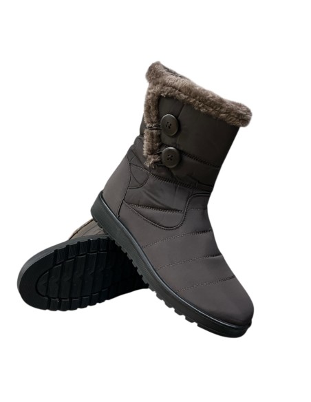 BOTA COMODA ADORNOS BOTONES MARRON